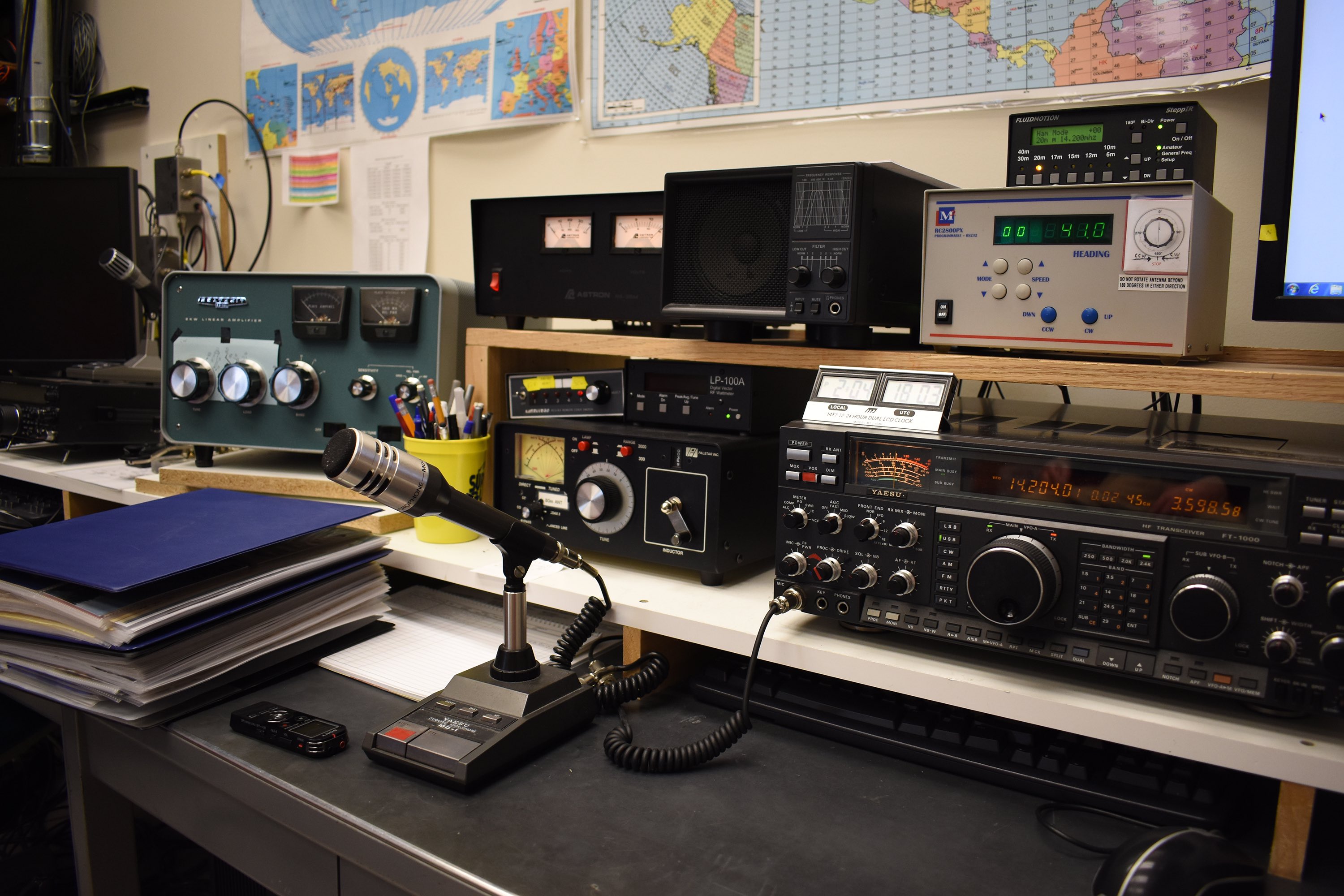 ภาพประกอบ